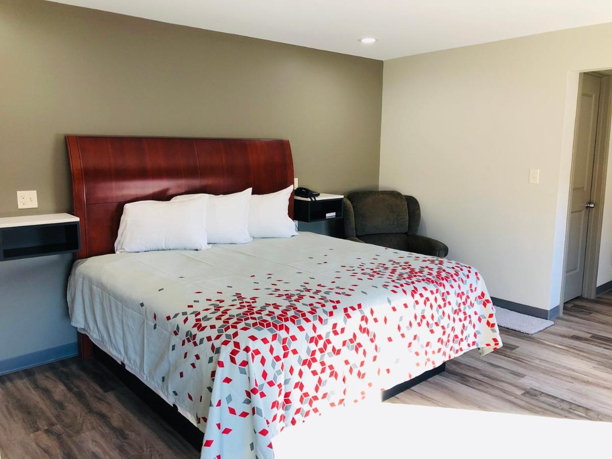 Bel Air Motel 3*
